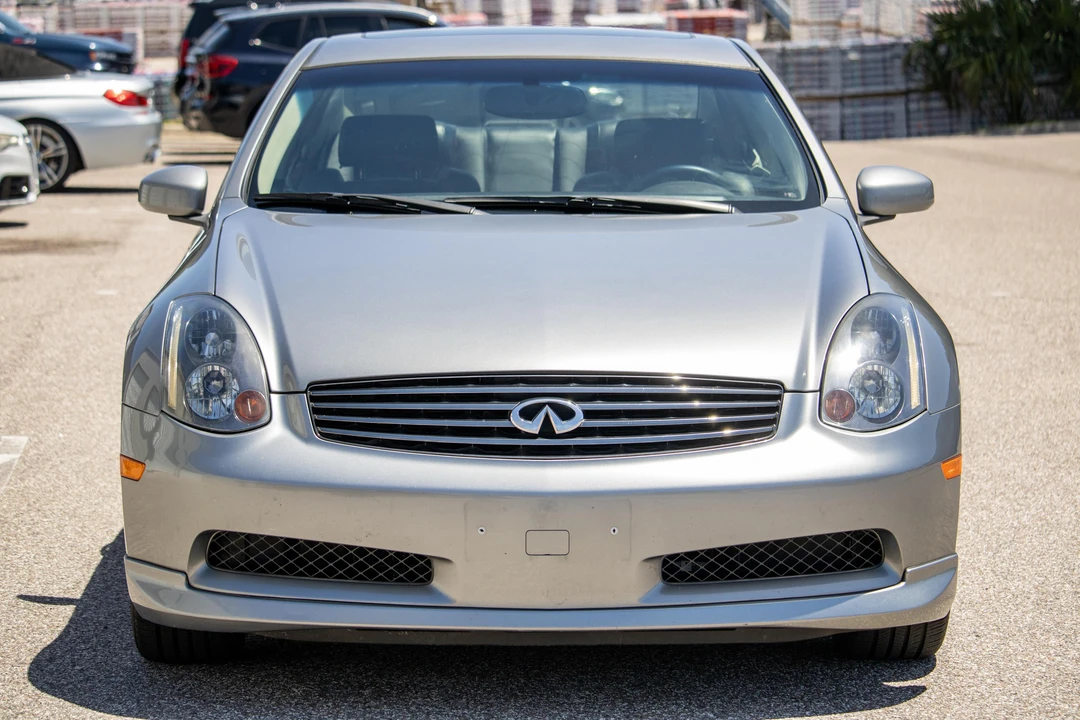 2004 Infiniti G35 3rd Gen - Image 2 of 31