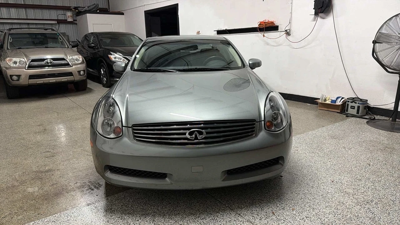 2004 Infiniti G35 3rd Gen - Image 2 of 19