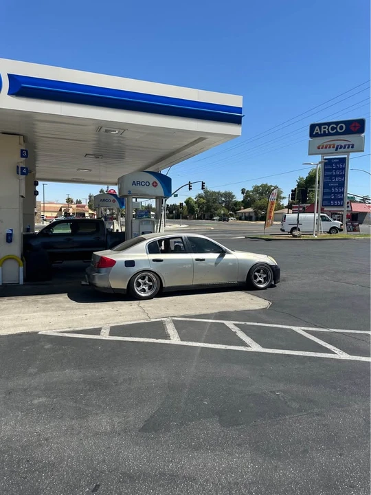 2004 Infiniti G35 3rd Gen - Image 4 of 5