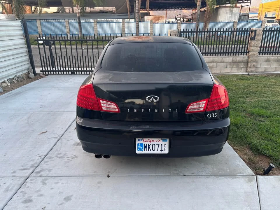 2004 Infiniti G35 3rd Gen - Image 2 of 11