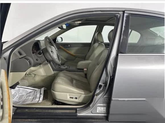 2004 Infiniti G35 3rd Gen - Image 6 of 9