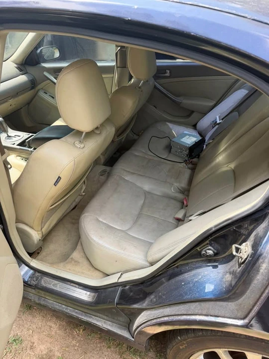 2004 Infiniti G35 3rd Gen - Image 7 of 7