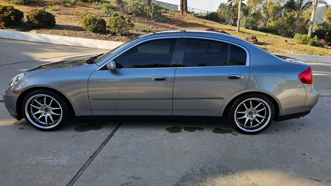2004 Infiniti G35 3rd Gen - Image 14 of 31