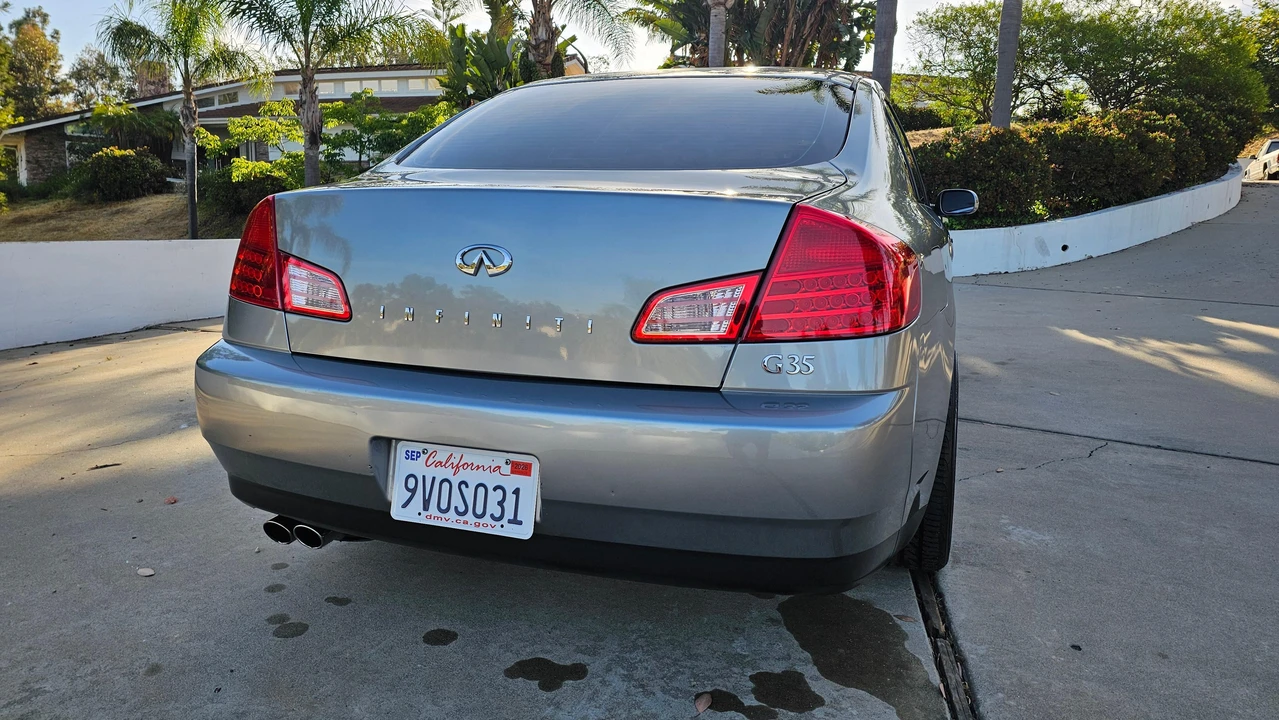2004 Infiniti G35 3rd Gen - Image 25 of 31
