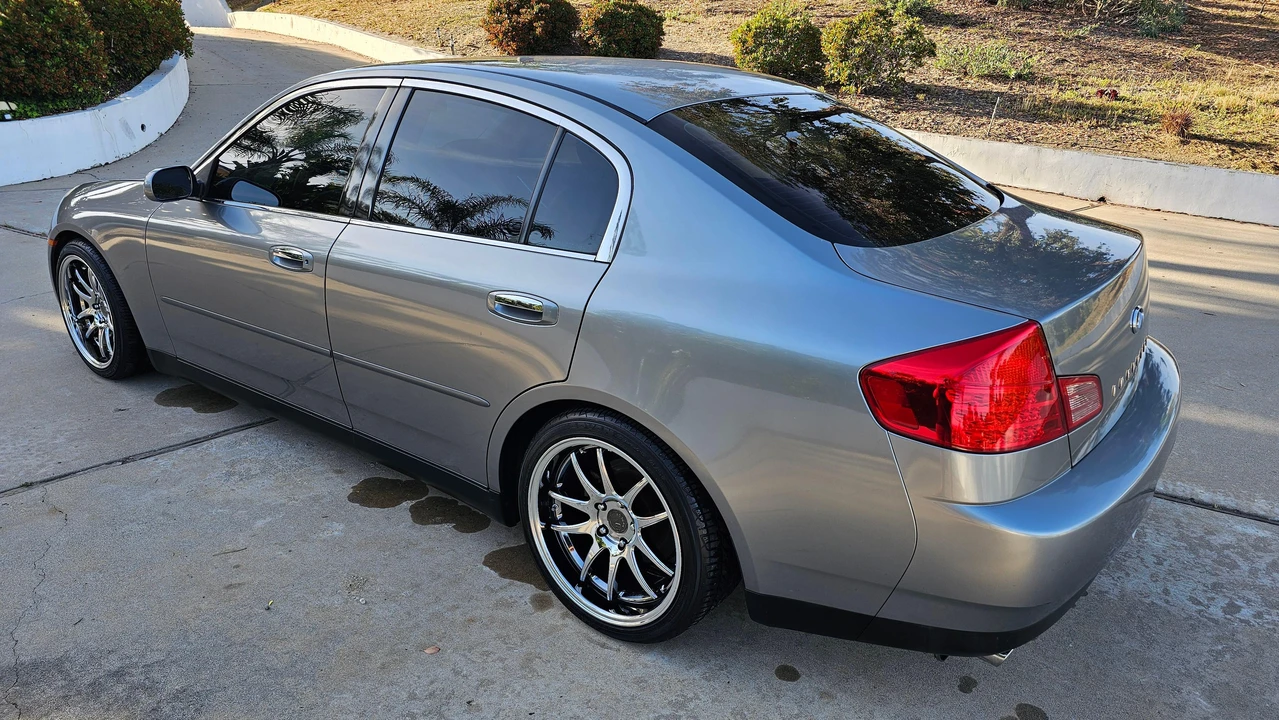 2004 Infiniti G35 3rd Gen - Image 18 of 31