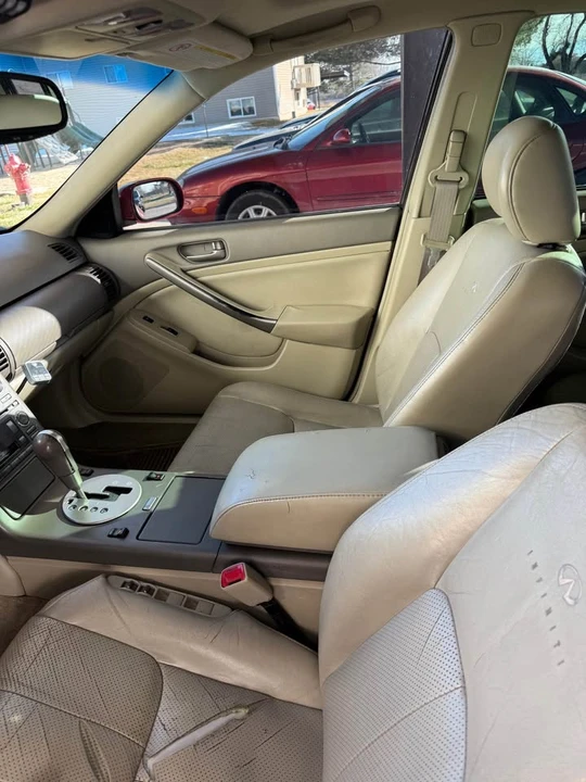 2004 Infiniti G35 3rd Gen - Image 9 of 16