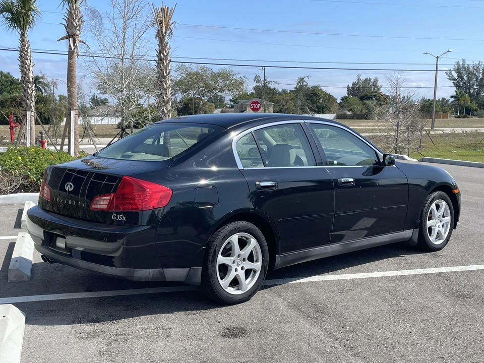 2004 Infiniti G35 3rd Gen - Image 18 of 31