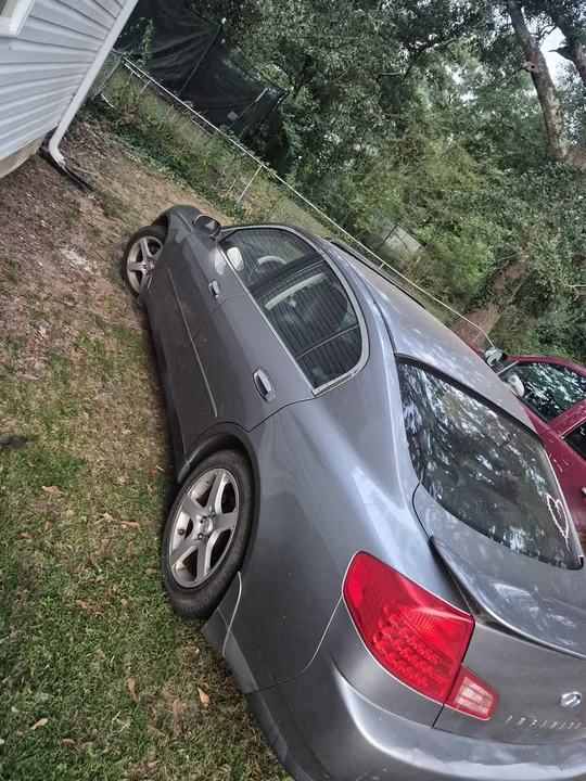 2004 Infiniti G35 3rd Gen - Image 2 of 9