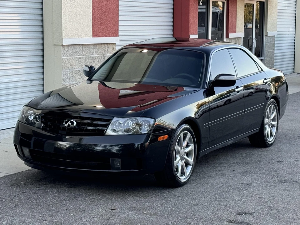 2004 Infiniti M 2nd Gen - Image 2 of 31