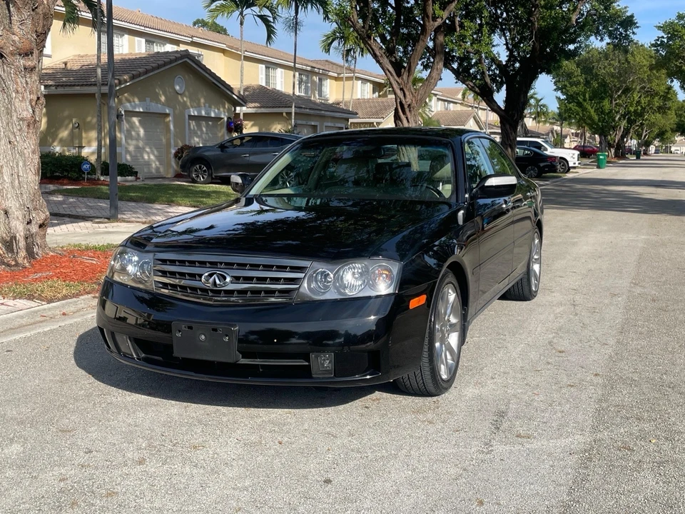 2004 Infiniti M 2nd Gen - Image 2 of 31