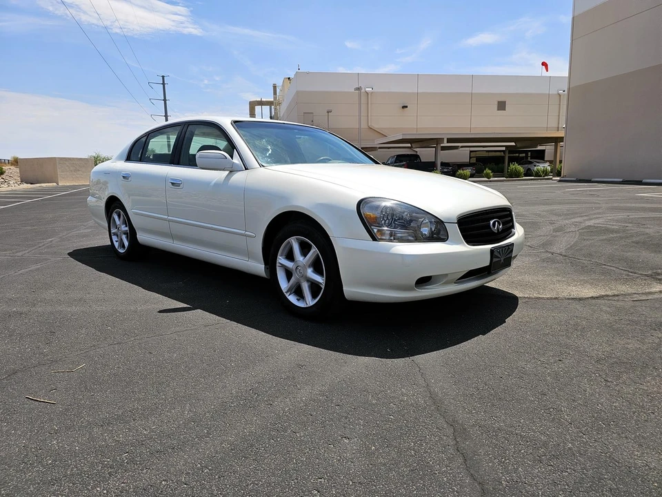 2004 Infiniti Q45 3rd Gen - Image 19 of 31