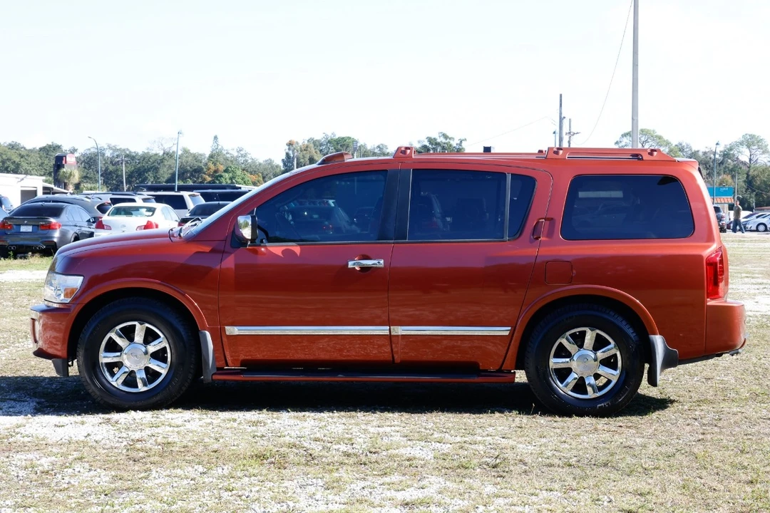2004 Infiniti QX80 - Image 3 of 12