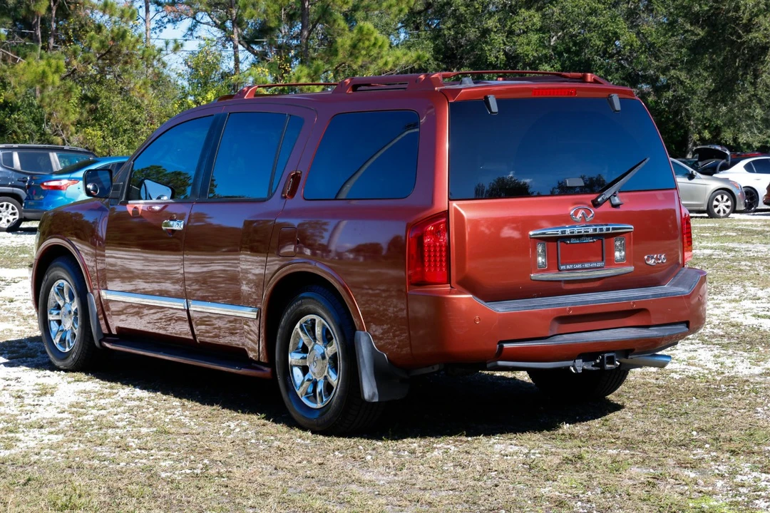 2004 Infiniti QX80 - Image 5 of 12