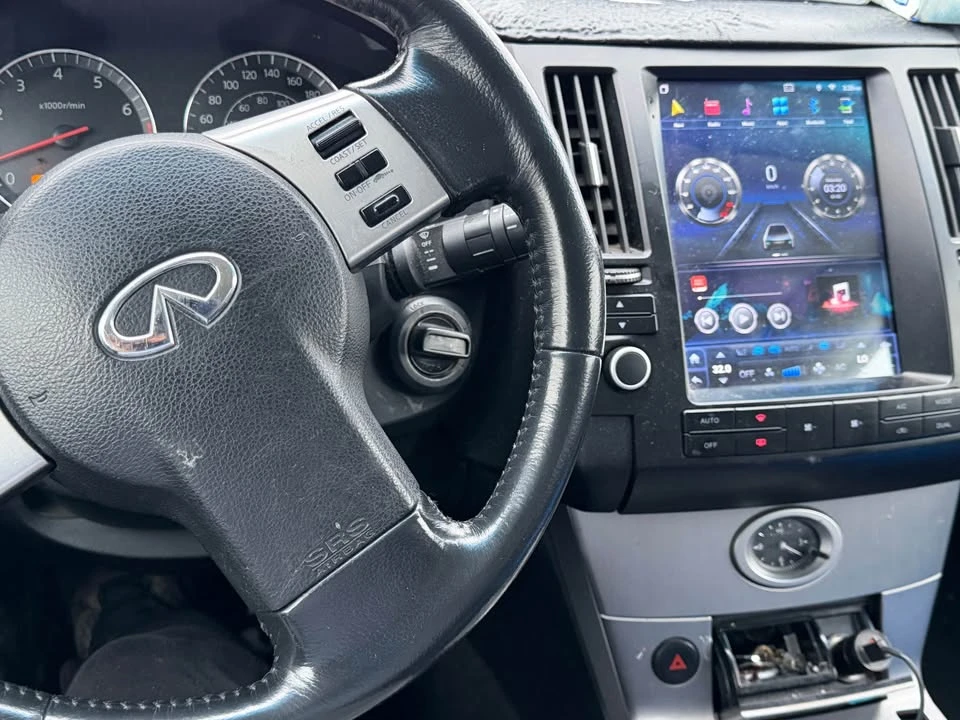 2004 Infiniti FX 1st Gen - Image 2 of 6
