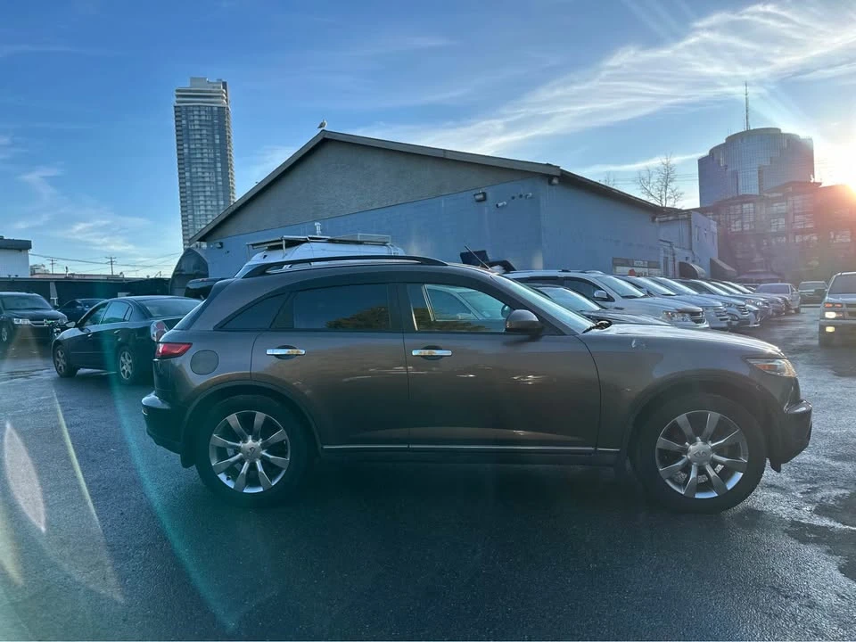 2004 Infiniti FX 1st Gen - Image 5 of 13