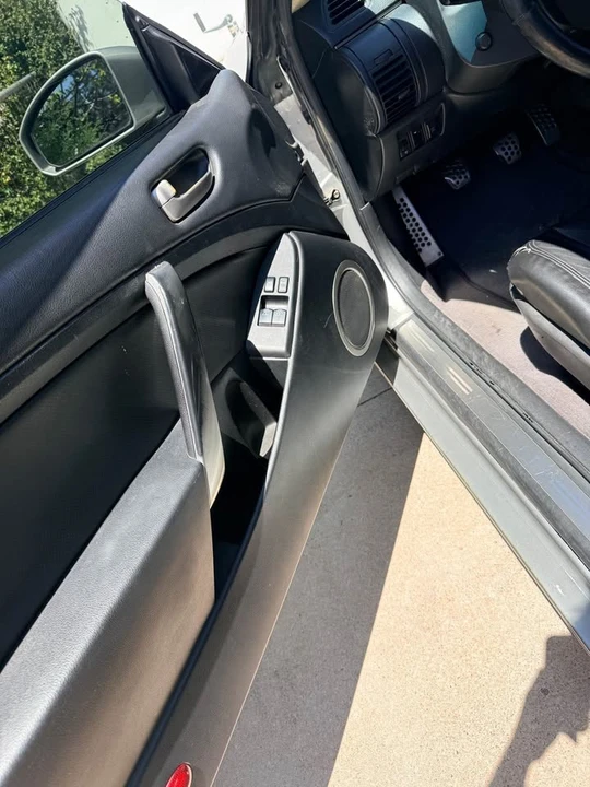 2004 Infiniti G35 3rd Gen - Image 6 of 10