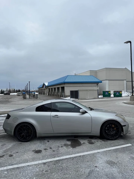 2004 Infiniti G35 3rd Gen - Image 2 of 7