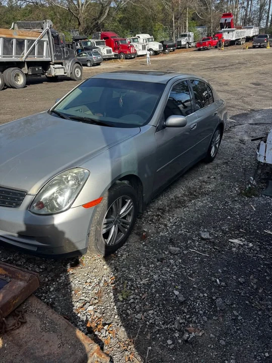 2004 Infiniti G35 3rd Gen - Image 2 of 3