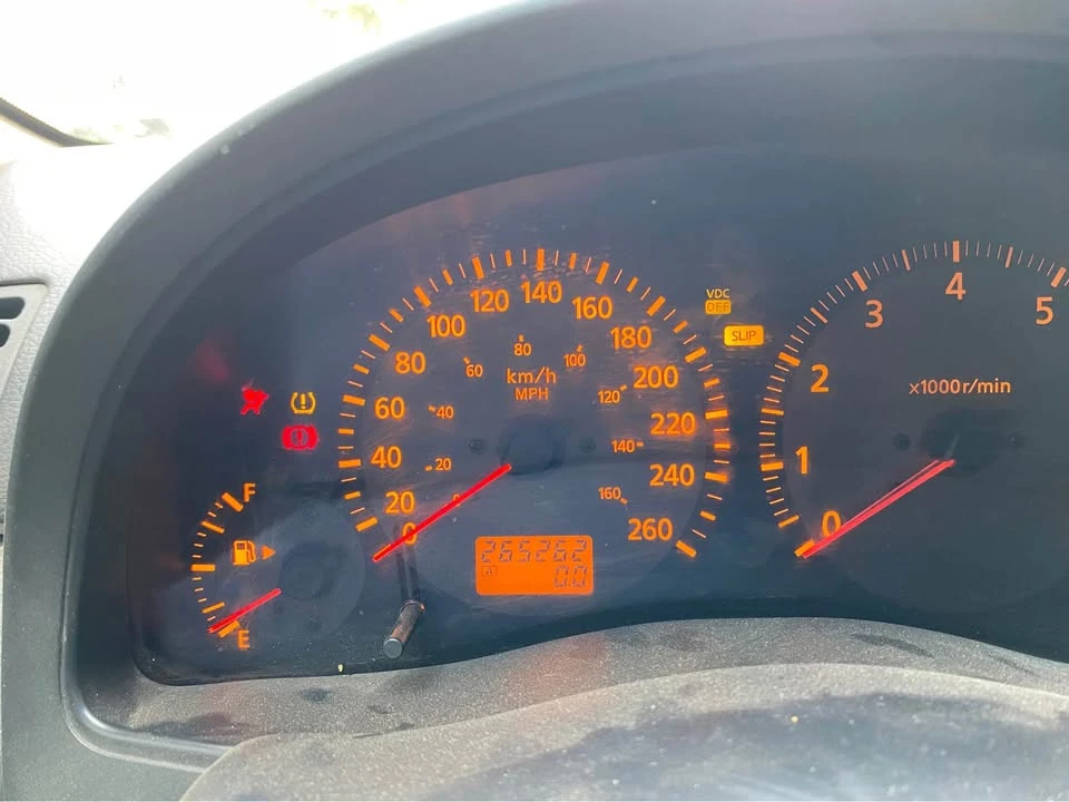 2004 Infiniti G35 3rd Gen - Image 4 of 10