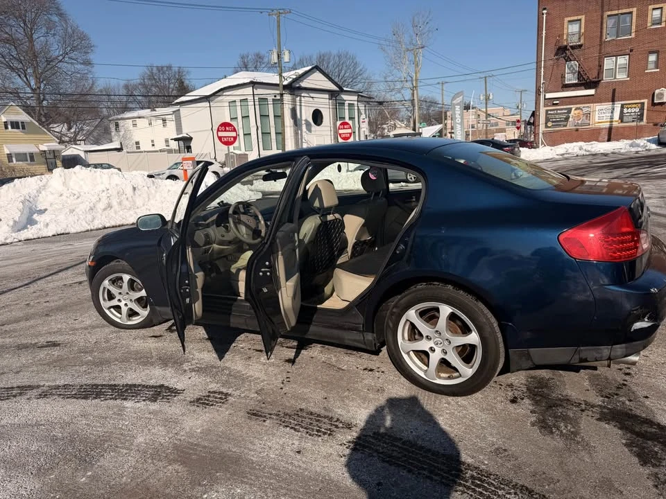 2004 Infiniti G35 3rd Gen - Image 3 of 8