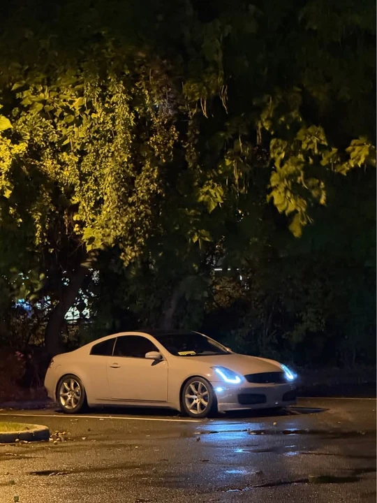 2004 Infiniti G35 3rd Gen - Image 6 of 15