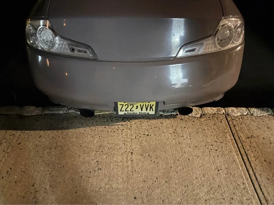 2004 Infiniti G35 3rd Gen - Image 2 of 15
