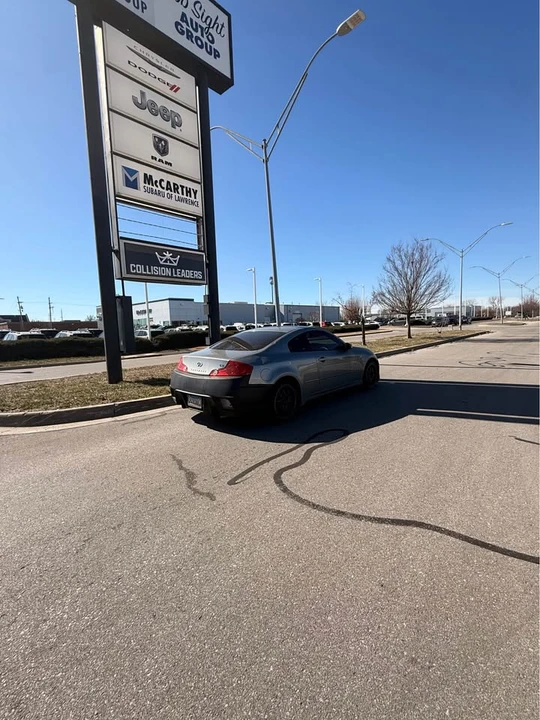 2004 Infiniti G35 3rd Gen - Image 11 of 12