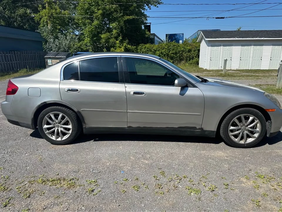 2004 Infiniti G35 3rd Gen - Image 2 of 10