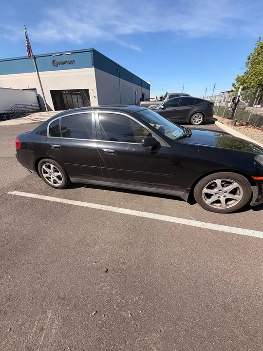 2004 Infiniti G35 3rd Gen - Image 2 of 4