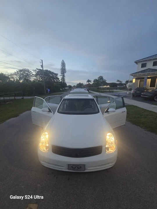 2004 Infiniti G35 3rd Gen - Image 11 of 20