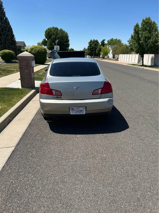 2004 Infiniti G35 3rd Gen - Image 4 of 5
