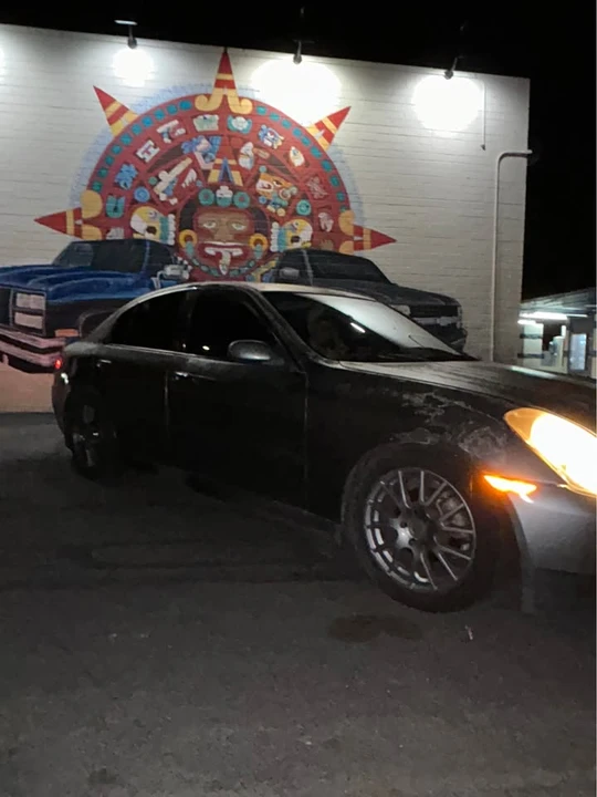 2004 Infiniti G35 3rd Gen - Image 2 of 2