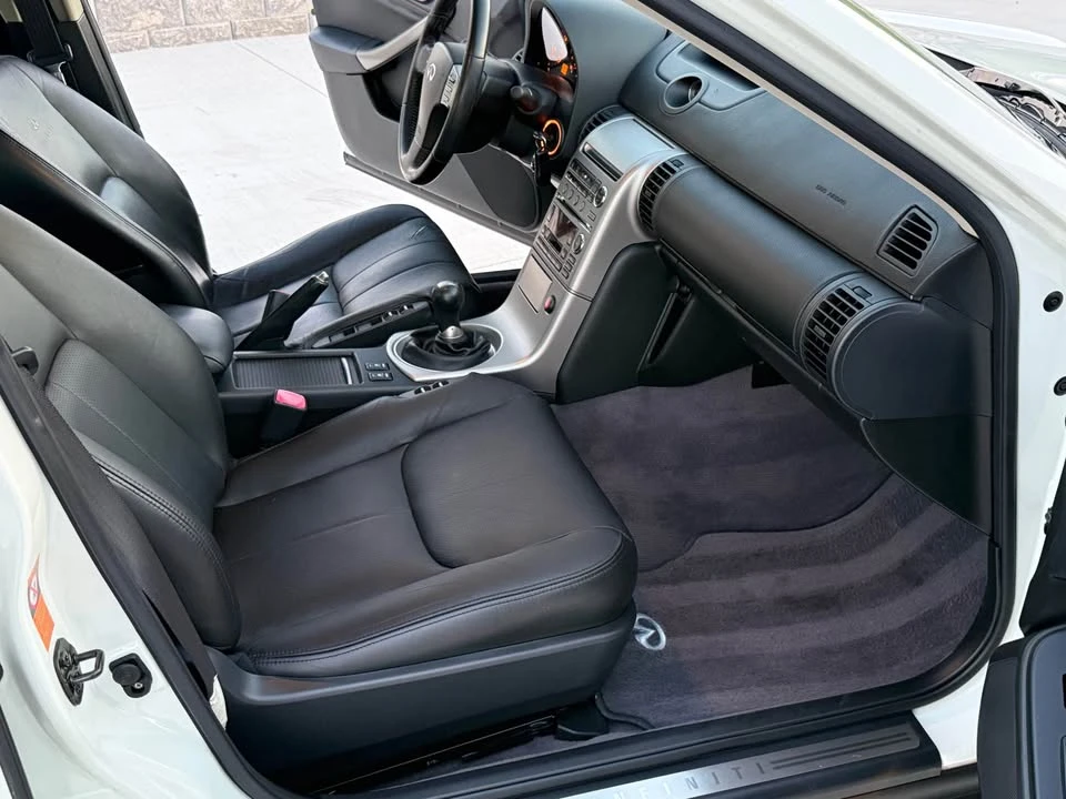2004 Infiniti G35 3rd Gen - Image 18 of 20