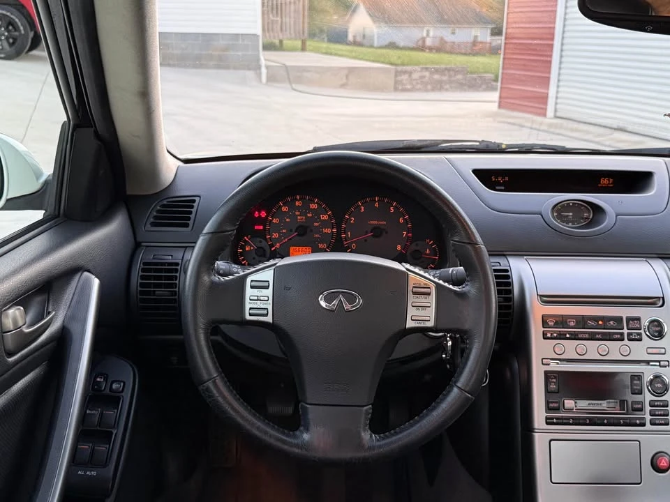 2004 Infiniti G35 3rd Gen - Image 15 of 20
