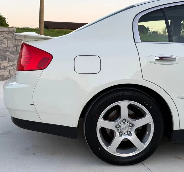2004 Infiniti G35 3rd Gen - Image 10 of 20