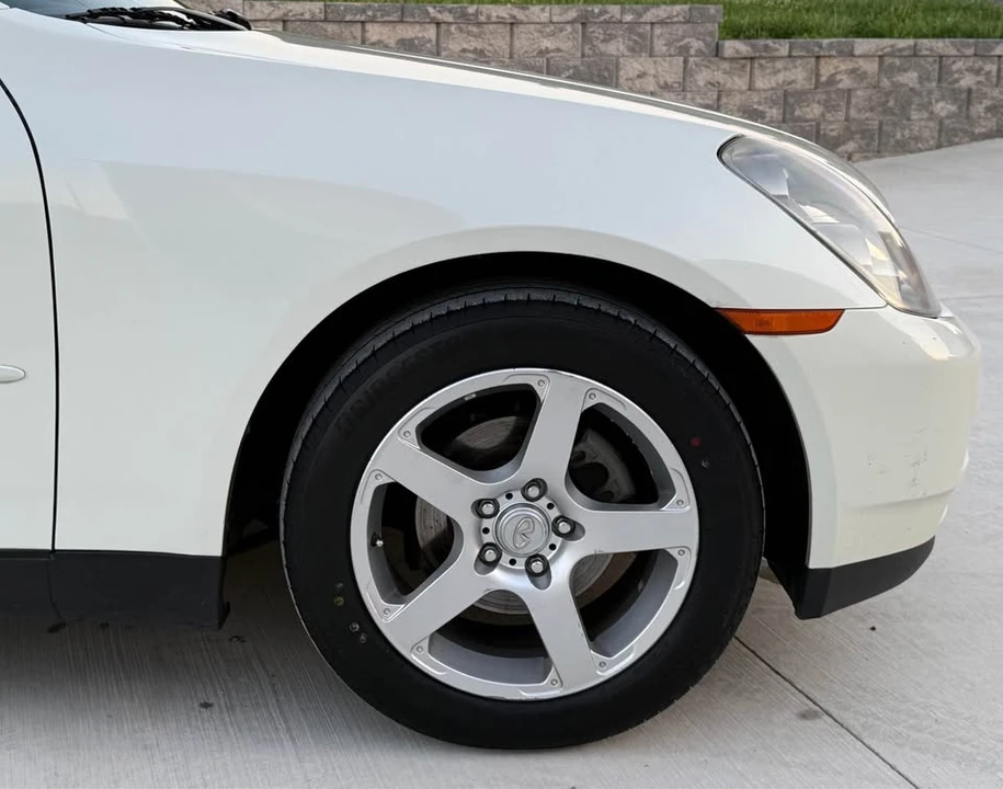 2004 Infiniti G35 3rd Gen - Image 12 of 20