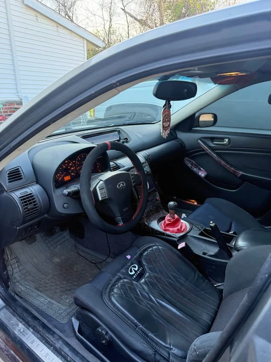 2004 Infiniti G35 3rd Gen - Image 12 of 16