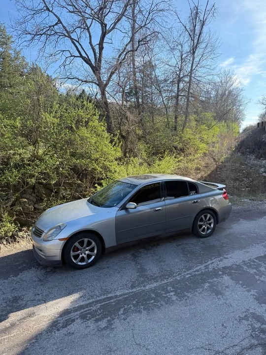 2004 Infiniti G35 3rd Gen - Image 4 of 16