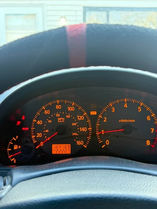 2004 Infiniti G35 3rd Gen - Image 11 of 16