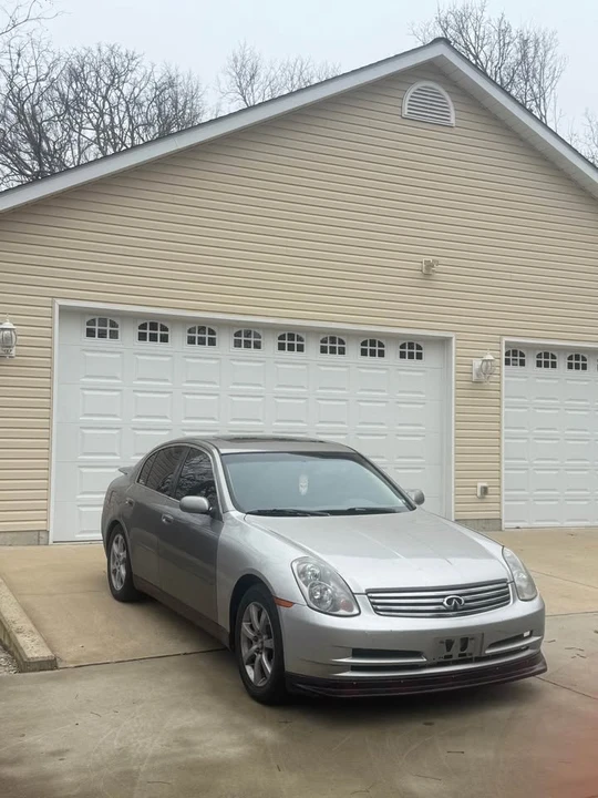 2004 Infiniti G35 3rd Gen - Image 2 of 16