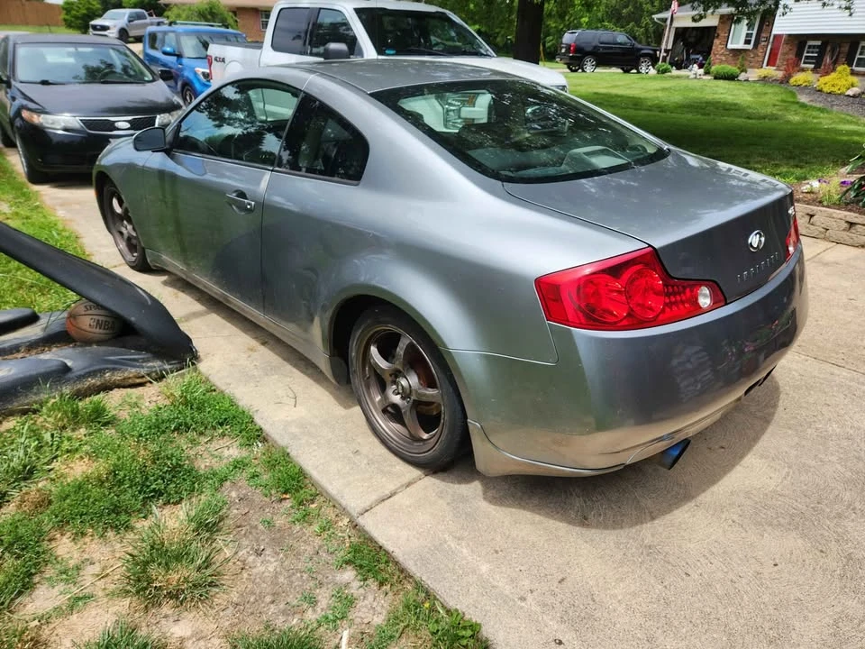 2004 Infiniti G35 3rd Gen - Image 2 of 6