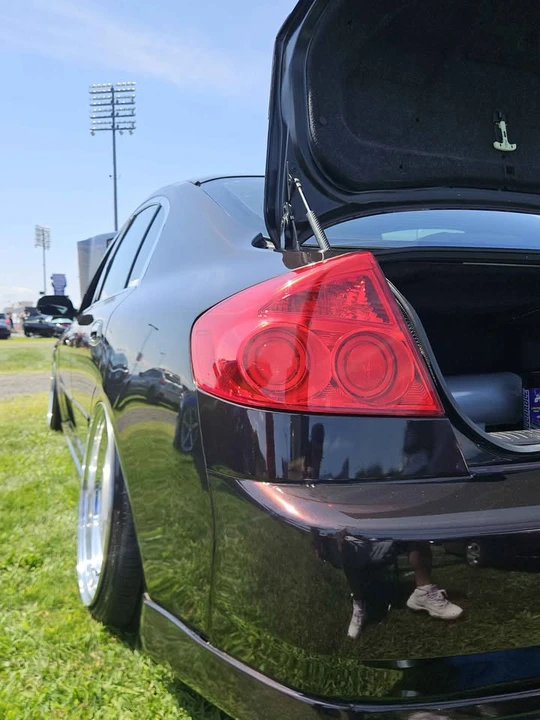 2004 Infiniti G35 3rd Gen - Image 3 of 10