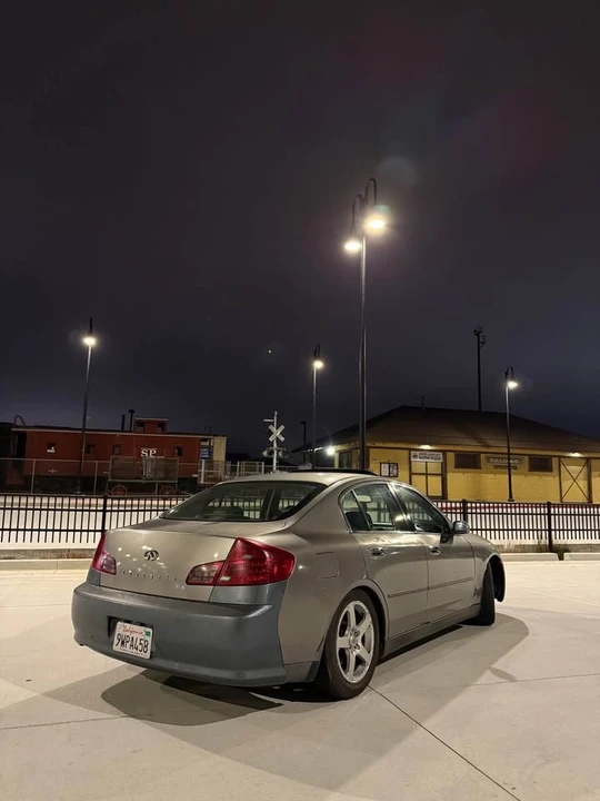 2004 Infiniti G35 3rd Gen - Image 2 of 3