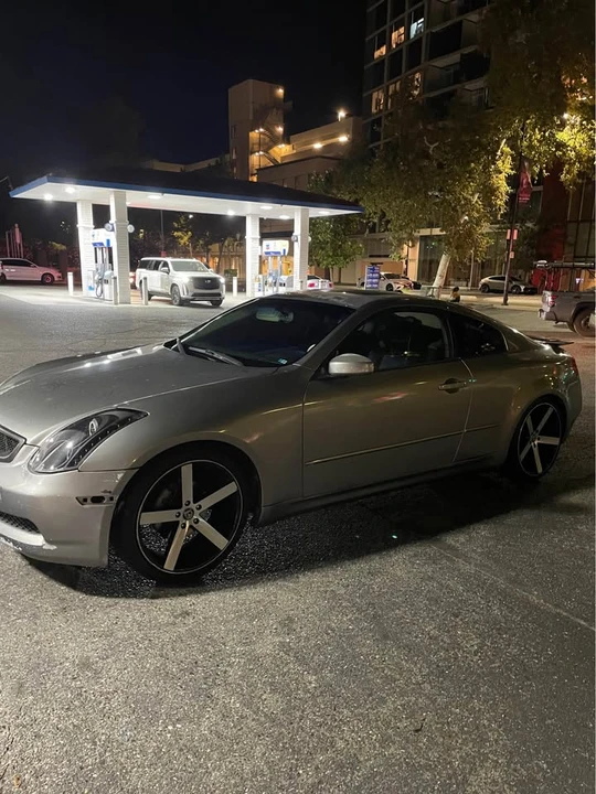 2004 Infiniti G35 3rd Gen - Image 10 of 17