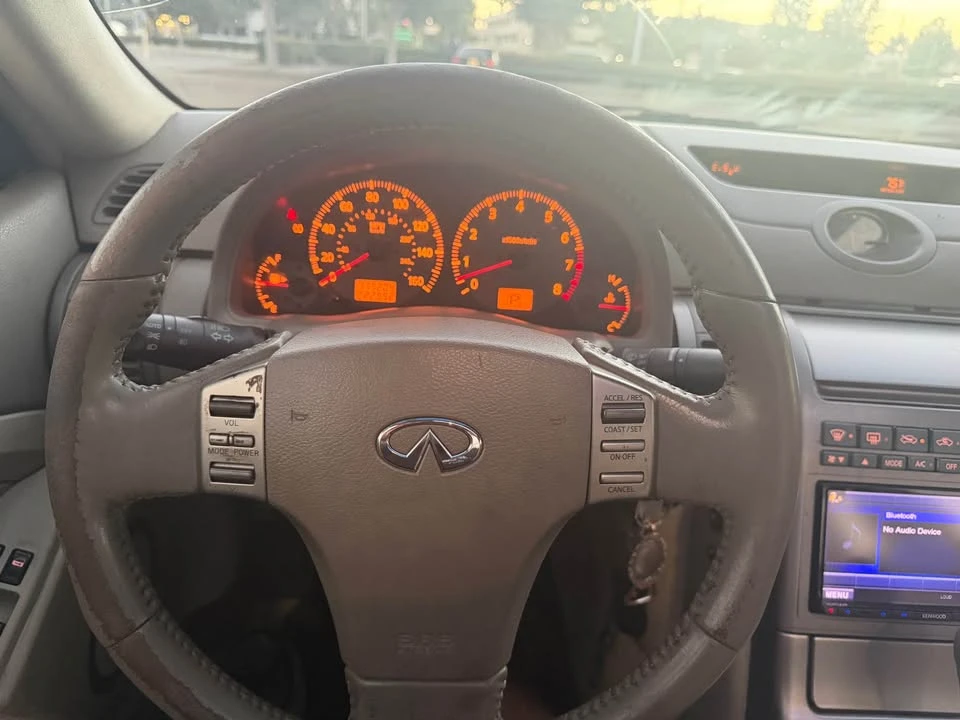 2004 Infiniti G35 3rd Gen - Image 13 of 15