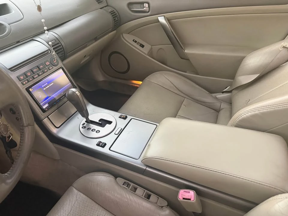 2004 Infiniti G35 3rd Gen - Image 11 of 15