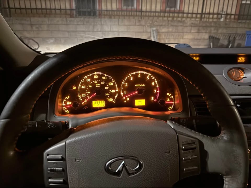 2004 Infiniti G35 3rd Gen - Image 11 of 16