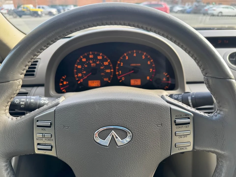 2004 Infiniti G35 3rd Gen - Image 12 of 13