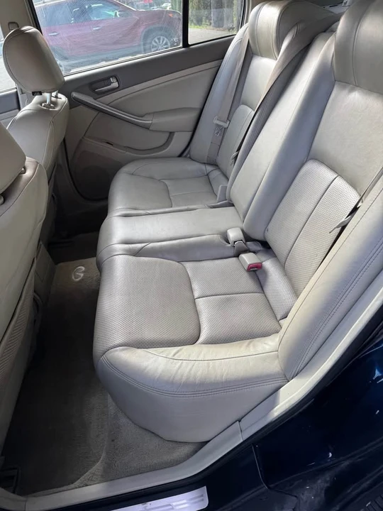 2004 Infiniti G35 3rd Gen - Image 10 of 13