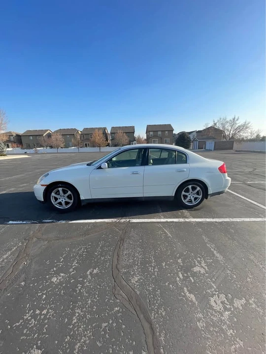 2004 Infiniti G35 3rd Gen - Image 3 of 10